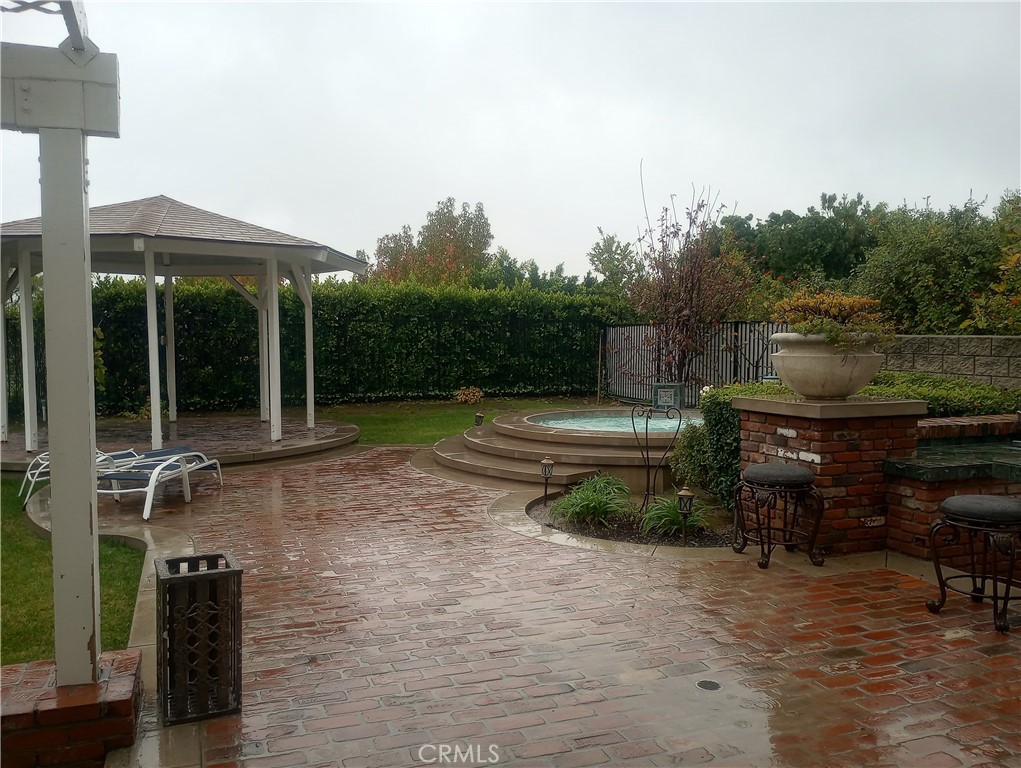 MLS #OC26136886 image #9