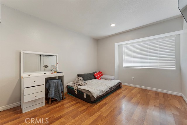 6860 27th Street, Jurupa Valley CA: https://media.crmls.org/medias/413332d8-ff81-4ebe-af5b-ba087481f114.jpg