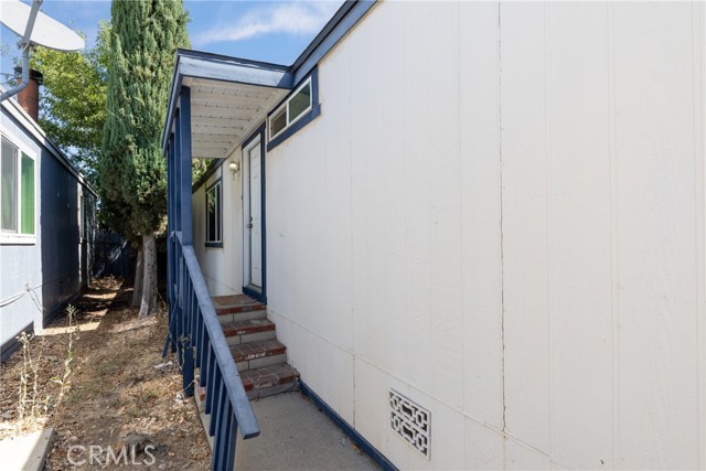 10412 Comstock Road, Corona CA: https://media.crmls.org/medias/4134db9a-8dc8-4a6b-90d0-ba32cb8c0791.jpg