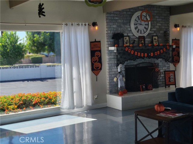 Detail Gallery Image 31 of 36 For 1635 Covina Blvd, San Dimas,  CA 91773 - 3 Beds | 2 Baths