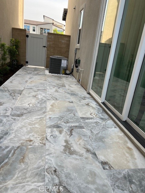 Detail Gallery Image 4 of 24 For 524 Gadwall, Irvine,  CA 92618 - 3 Beds | 2/1 Baths