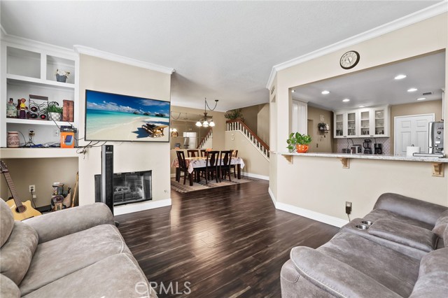 Detail Gallery Image 6 of 22 For 2225 Indigo Hills Dr #3,  Corona,  CA 92879 - 3 Beds | 2/1 Baths