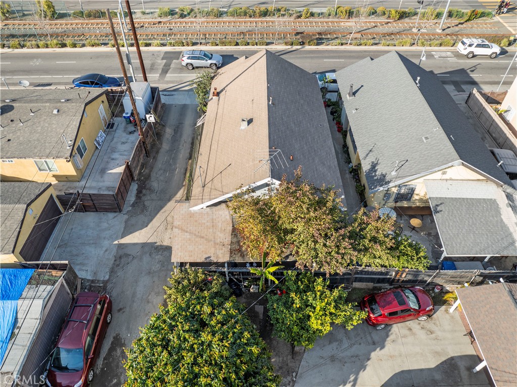 https://media.crmls.org/medias/41389e3d-5d98-43a3-80ed-a01aa3eeb57a.jpg?preset=X-Large