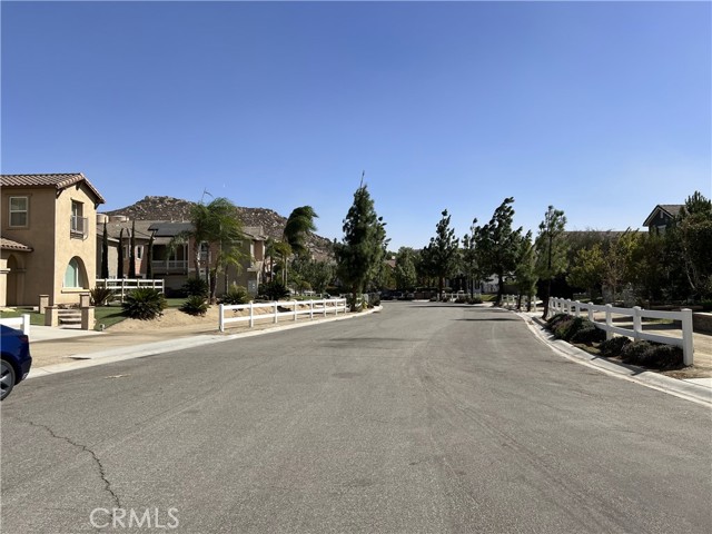 Detail Gallery Image 28 of 28 For 279 Cross Rail, Norco,  CA 92860 - 4 Beds | 3/1 Baths