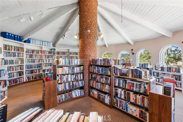 5108 Don Miguel Drive, Carlsbad CA: https://media.crmls.org/medias/413aa9db-de79-4886-bbd7-86e2b4d37f8f.jpg