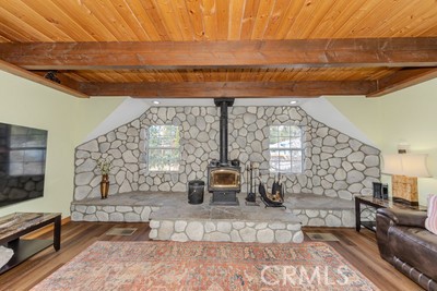 Detail Gallery Image 23 of 75 For 32455 Scandia, Running Springs,  CA 92382 - 3 Beds | 3 Baths