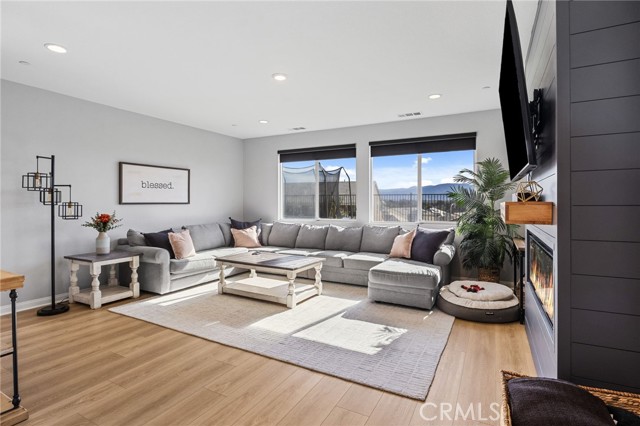 Detail Gallery Image 19 of 53 For 39478 Lupine Dr, Temecula,  CA 92591 - 5 Beds | 4/1 Baths