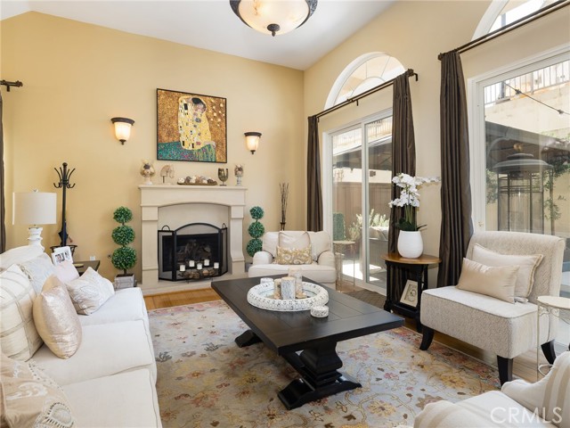 Detail Gallery Image 4 of 26 For 1438 Elin Point Dr, El Segundo,  CA 90245 - 3 Beds | 2/1 Baths