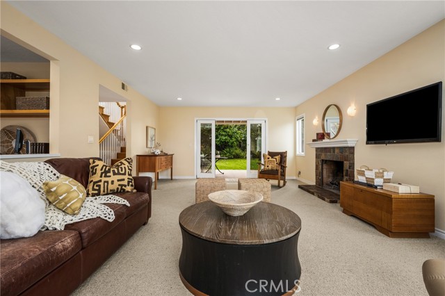 Detail Gallery Image 29 of 64 For 10885 Coronel Rd, North Tustin,  CA 92705 - 4 Beds | 3 Baths