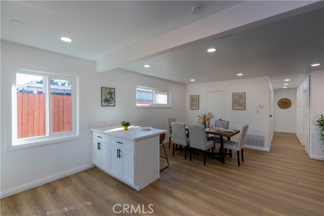 Detail Gallery Image 9 of 35 For 4065 Madrona, Riverside,  CA 92504 - 3 Beds | 2 Baths