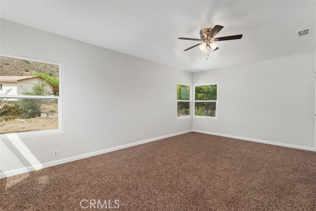 33325 Fairview Street, Lake Elsinore CA: https://media.crmls.org/medias/413c6258-2197-4038-96ac-9eb503169c36.jpg