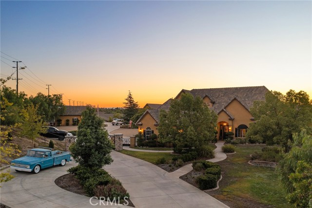 14787 Wood Road, Riverside CA: https://media.crmls.org/medias/413ca957-de8c-498d-81c8-610b03295f54.jpg