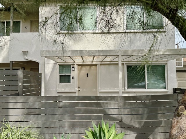 Detail Gallery Image 3 of 24 For 212 E 8th St #B,  Upland,  CA 91786 - 1 Beds | 1 Baths