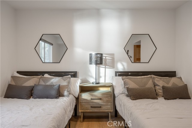 Detail Gallery Image 23 of 35 For 38994 Willow Landing, Big Bear Lake,  CA 92315 - 4 Beds | 3 Baths