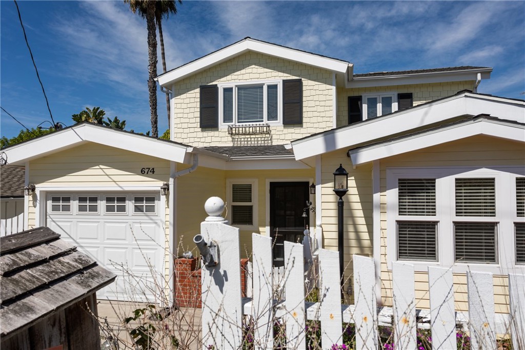 674 Lombardy Lane
