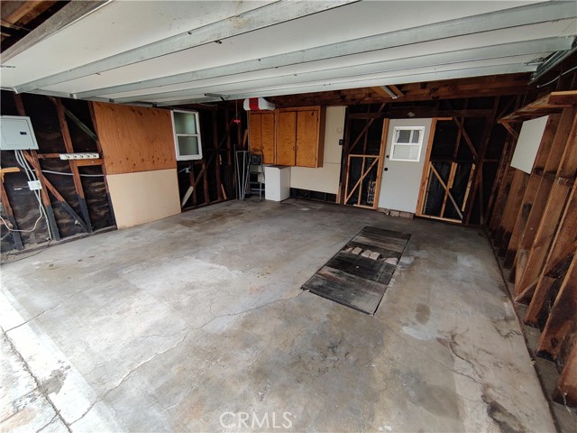 3569 Bandini Avenue, Riverside CA: https://media.crmls.org/medias/413e9219-f967-4f78-a8b2-76953b55ed07.jpg