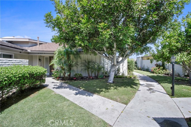 Detail Gallery Image 1 of 1 For 27221 via Capote #C,  San Juan Capistrano,  CA 92675 - 2 Beds | 2 Baths