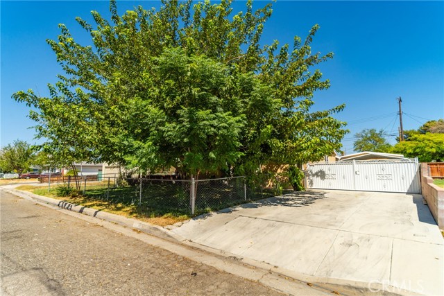 Detail Gallery Image 3 of 24 For 45436 W 12th St, Lancaster,  CA 93534 - 3 Beds | 1 Baths