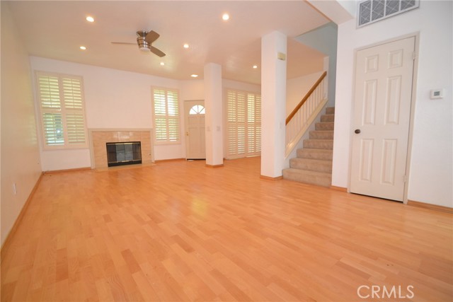 Detail Gallery Image 3 of 22 For 2615 Plaza Del Amo #636,  Torrance,  CA 90503 - 2 Beds | 2/1 Baths