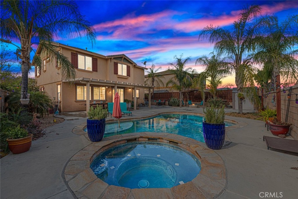 41104 Royal Sunset