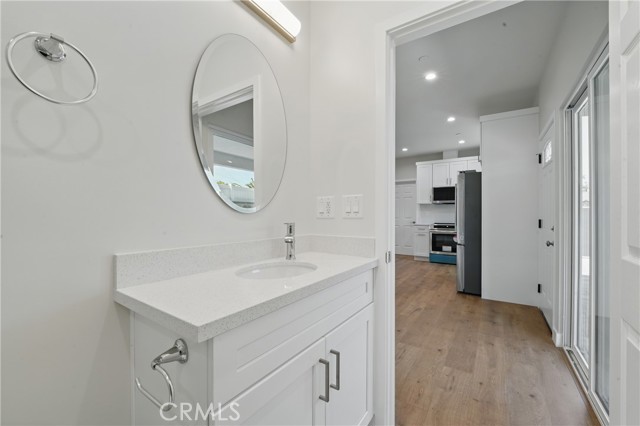 8142 Vantage Avenue, North Hollywood CA: https://media.crmls.org/medias/41401126-62f1-423a-9d6b-aab53d6535a3.jpg