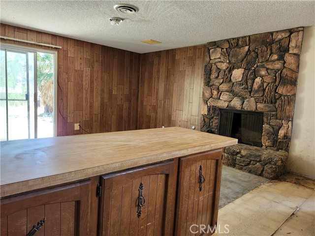 Detail Gallery Image 4 of 19 For 84753 11th St, Trona,  CA 93562 - 3 Beds | 2 Baths