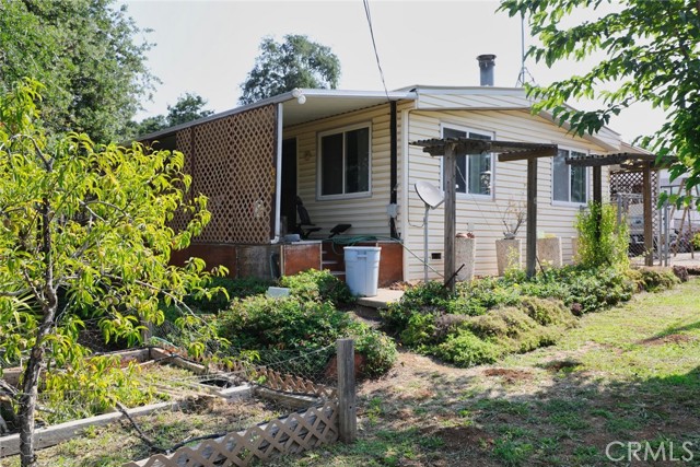 Detail Gallery Image 6 of 43 For 3980 Oak, Clearlake,  CA 95422 - 3 Beds | 2 Baths