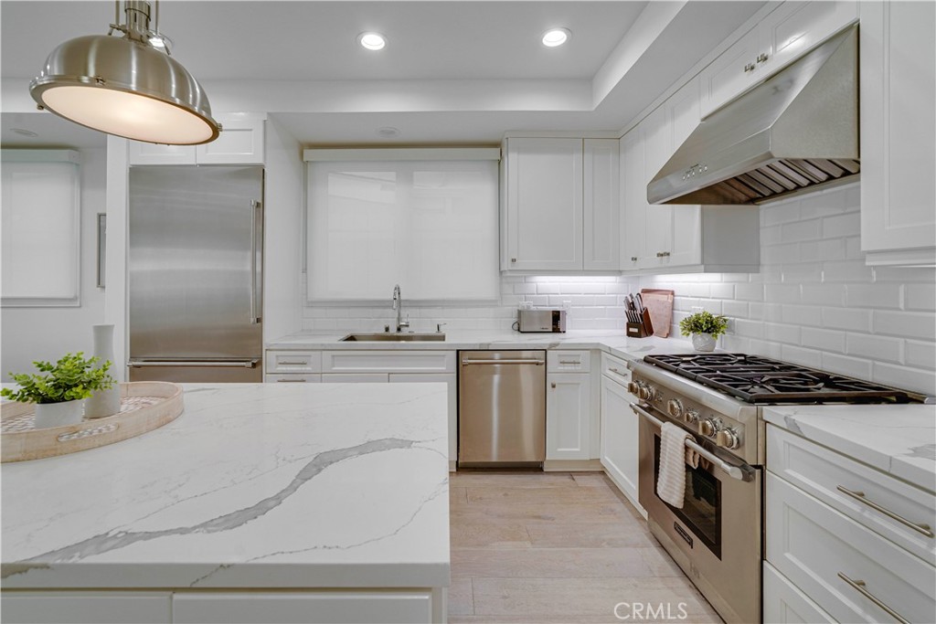 MLS #OC25248780 image #18