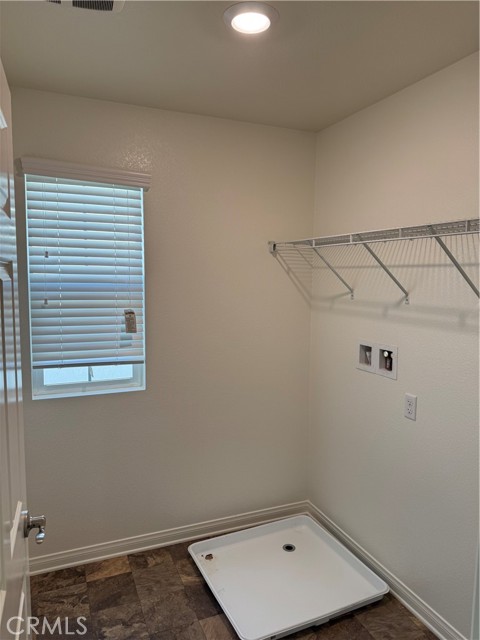 Detail Gallery Image 17 of 18 For 4751 S Java Paseo, Ontario,  CA 91762 - 4 Beds | 2/1 Baths