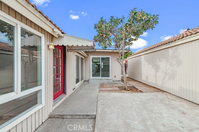 Detail Gallery Image 5 of 27 For 1631 Byron Ct, Pomona,  CA 91768 - 3 Beds | 2 Baths