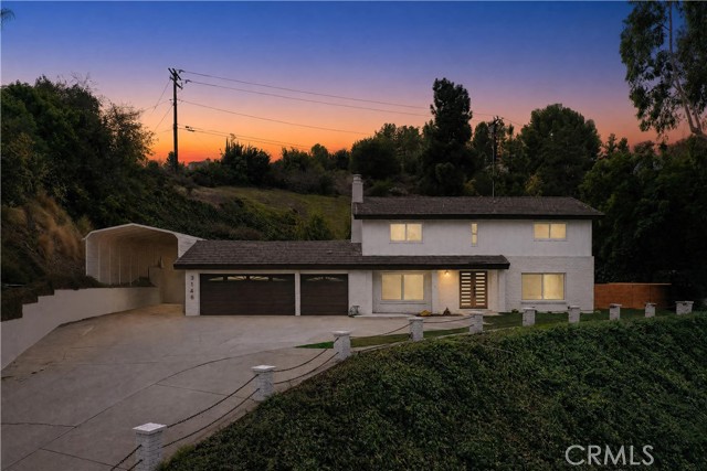 3146 East Los Cerillos Drive