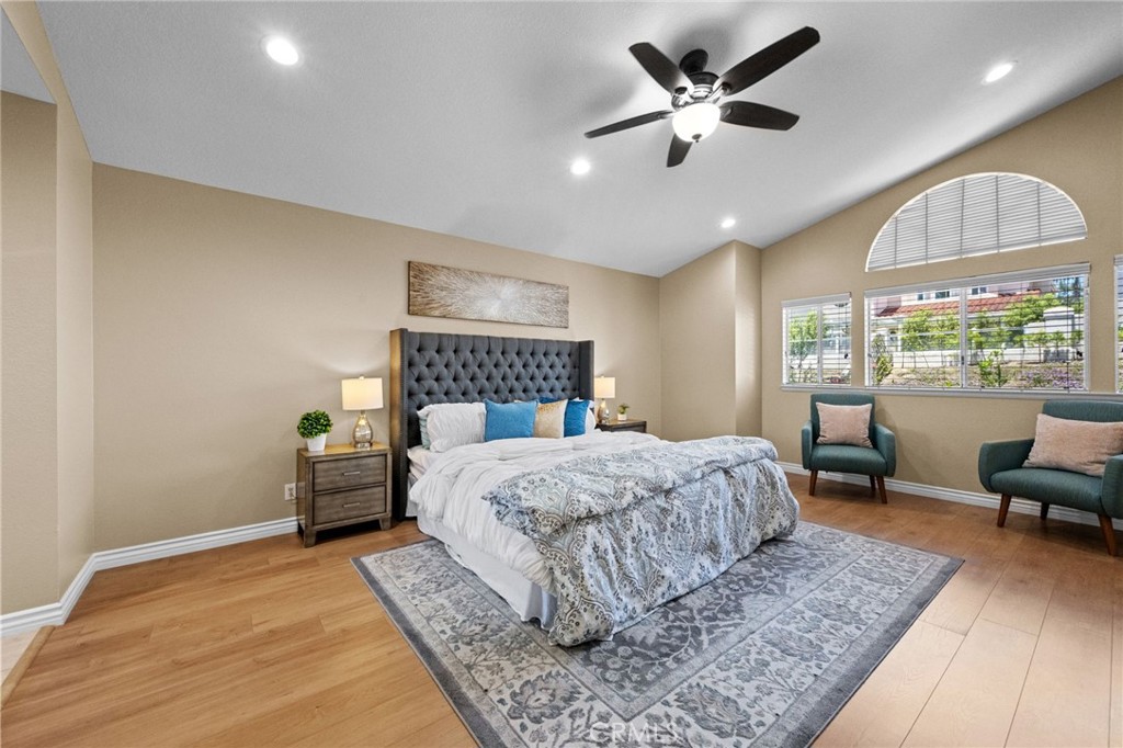 MLS #OC25179992 img 33