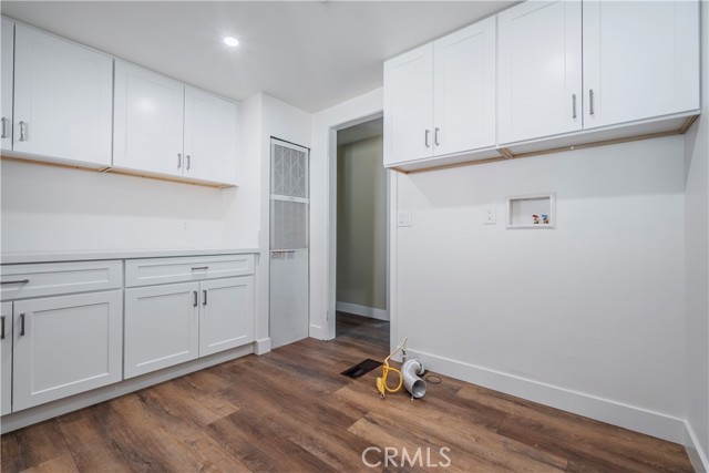 1456 E Philidelphia Street, Ontario CA: https://media.crmls.org/medias/4142b562-7aa5-4584-b1a2-e5179f41f985.jpg