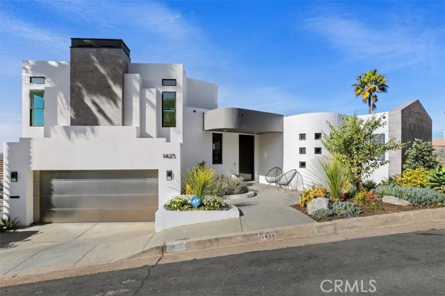 Front Image Thumbnail for CRIV25270073