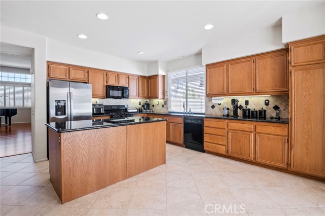 Detail Gallery Image 23 of 48 For 3829 Agave Court, Perris,  CA 92570 - 4 Beds | 2/1 Baths