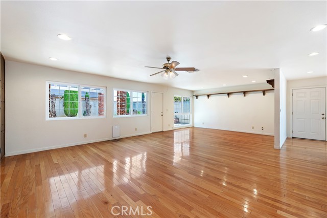 1825 Leola Street, Lomita CA: https://media.crmls.org/medias/4143e90b-e00b-4336-a326-acc46e3d26c9.jpg
