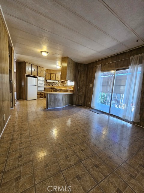 23820 Ironwood Avenue, Moreno Valley CA: https://media.crmls.org/medias/41449b13-0379-46d1-9d4a-918c7d682438.jpg