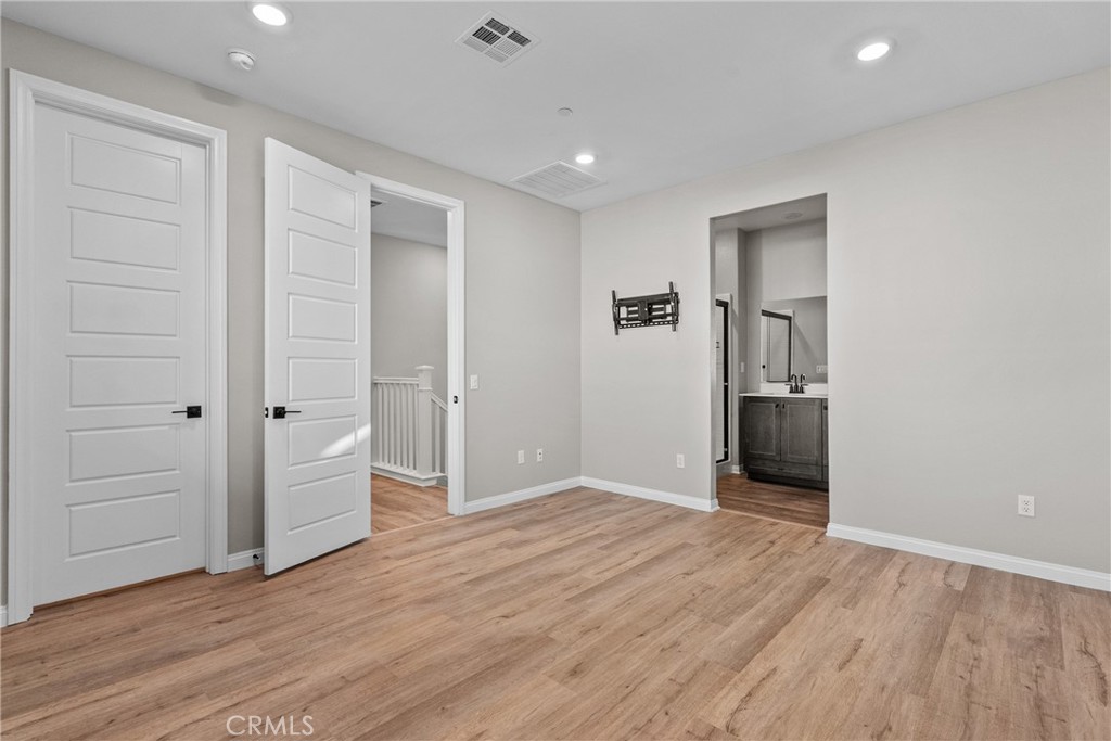 MLS #SR25241570 image #16