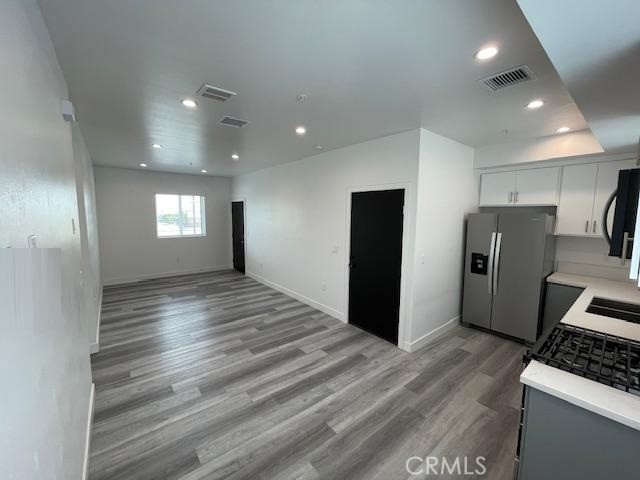 Image 12 of 21 For 11451 Victory Boulevard