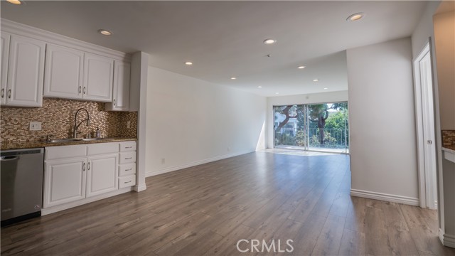 Front Image Thumbnail for CRNP25270722