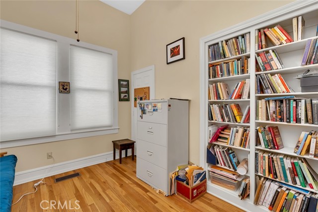 Detail Gallery Image 16 of 55 For 328 W 21st, Merced,  CA 95340 - 4 Beds | 2 Baths