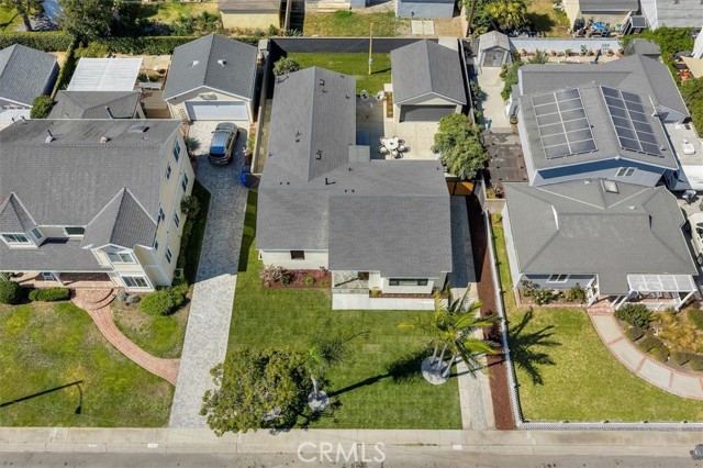 2411 Thomas Avenue, Redondo Beach CA: https://media.crmls.org/medias/41473263-8cf6-48d0-92f2-9b108db041f9.jpg