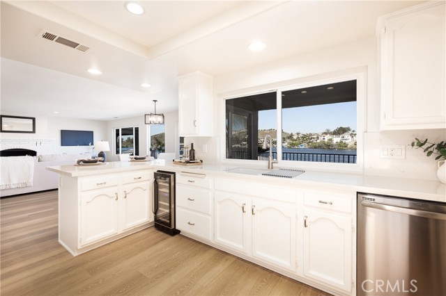 Detail Gallery Image 11 of 28 For 29284 Big Range Rd, Canyon Lake,  CA 92587 - 3 Beds | 2 Baths