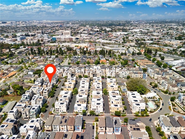 656 Daniel Freeman Circle, Inglewood CA: https://media.crmls.org/medias/4148b4fd-879e-42cc-9b2e-4536c0b47083.jpg