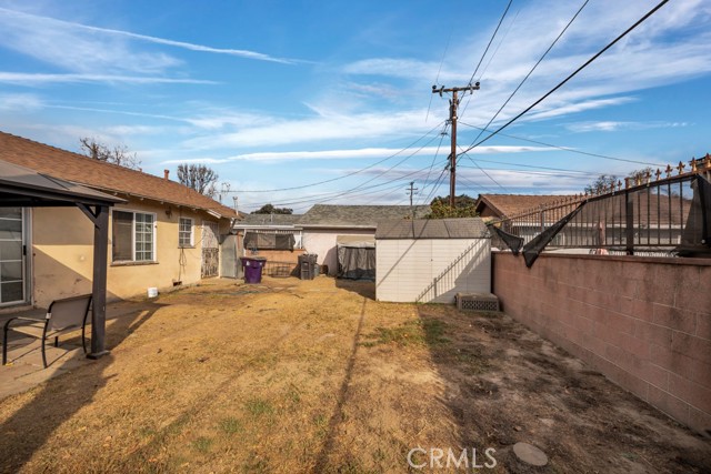 6820 Beechley Avenue, Long Beach, California 90805, 3 Bedrooms Bedrooms, ,2 BathroomsBathrooms,Single Family Residence,For Sale,Beechley,SR25019313