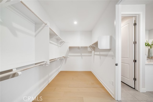 Detail Gallery Image 15 of 58 For 301 Brackens, Lake Forest,  CA 92630 - 4 Beds | 4 Baths