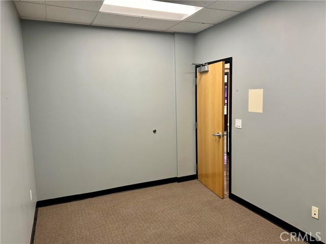 175 E 9th Street, Corona, California 92879, ,Commercial Lease,For Rent,175 E 9th Street,CRSR24049207