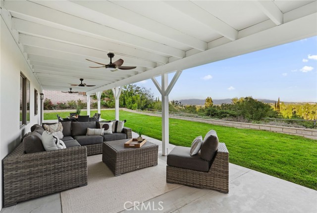 Detail Gallery Image 46 of 64 For 5932 Ellenview Ave, Woodland Hills,  CA 91367 - 5 Beds | 4 Baths