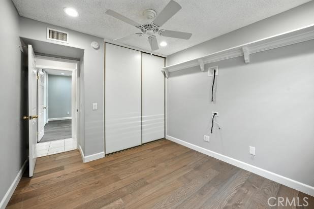 Detail Gallery Image 13 of 29 For 28620 Kathleen Ave, Saugus,  CA 91390 - 3 Beds | 2 Baths