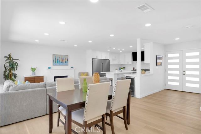 8381 E Blithedale Street, Long Beach CA: https://media.crmls.org/medias/414b6f62-0ab7-4d35-92a4-753ef7b69020.jpg